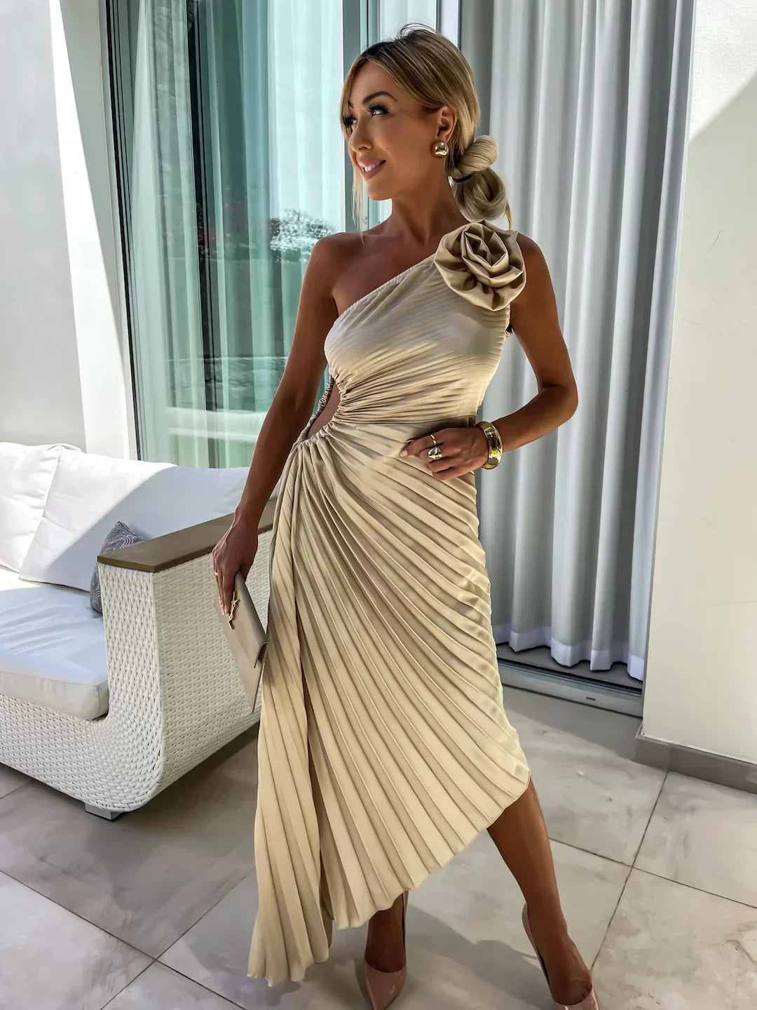 Elegant Pleated | White Maxi Dress for Women with One-Shoulder Design 9