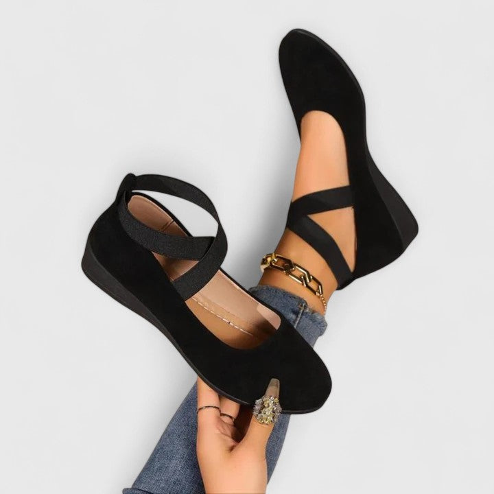 Emily | Chic Comfortable Wedge Flats for Warm Weather 0
