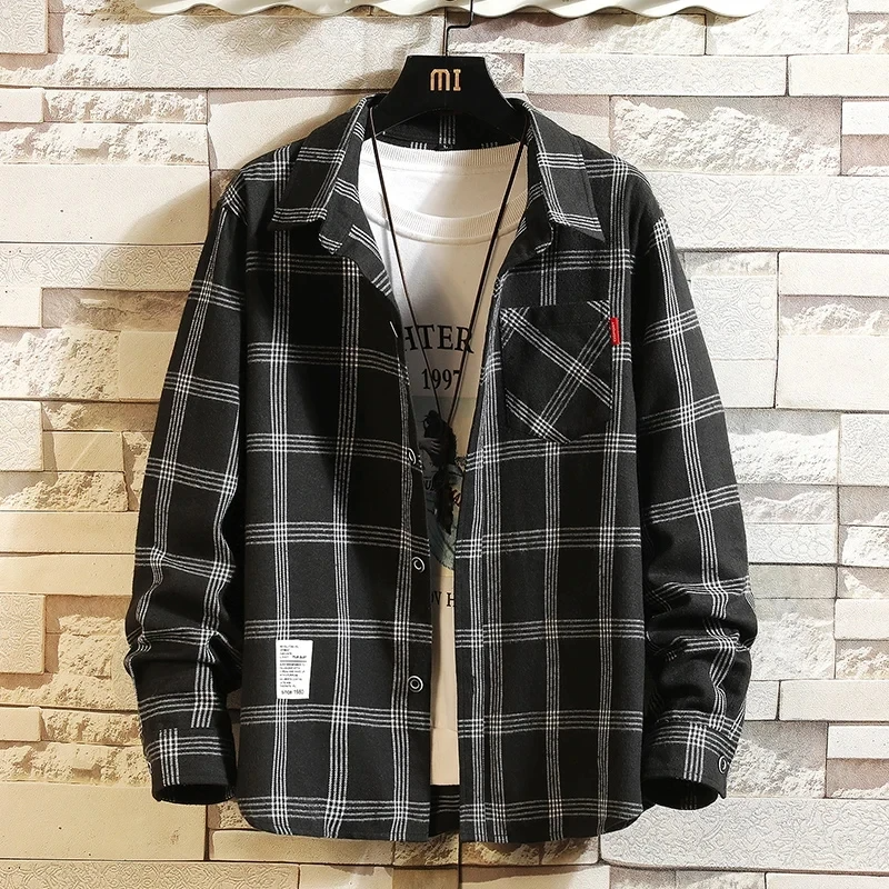 Ethan | Classic Relaxed Fit Plaid Flannel Shirt 1