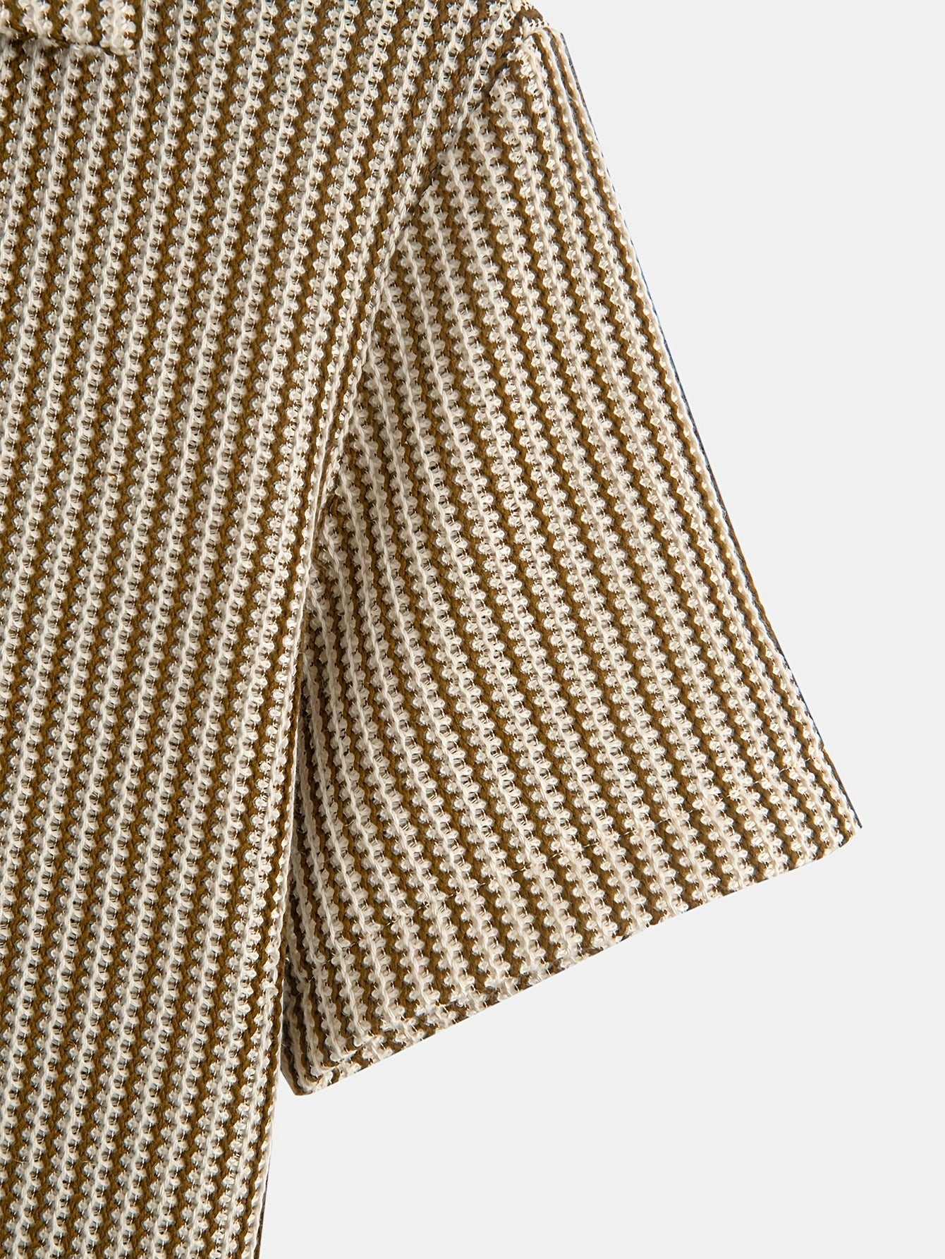 Ethan | Modern Striped Men's Shirt for Casual Comfort 3
