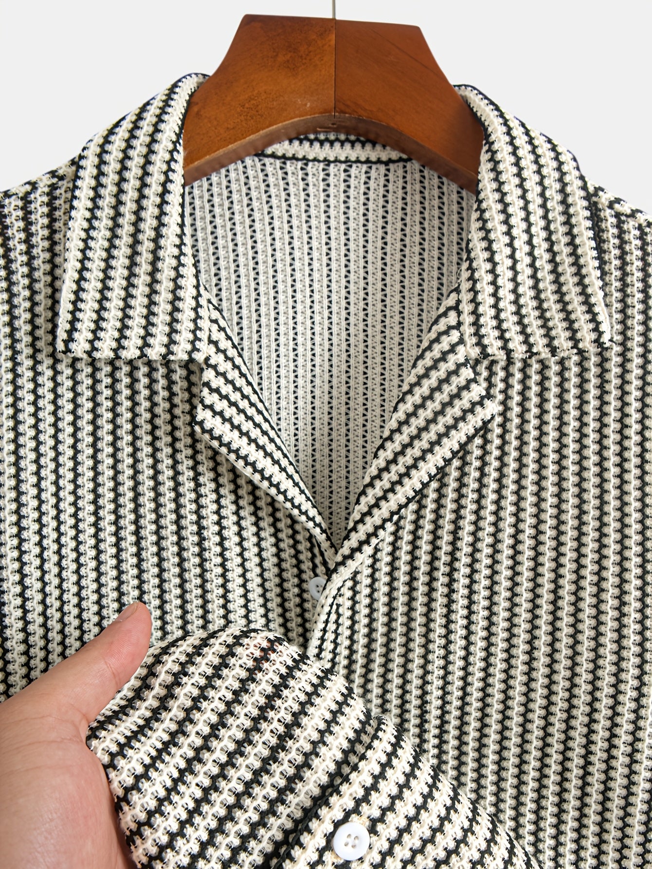 Ethan | Modern Striped Men's Shirt for Casual Comfort 6