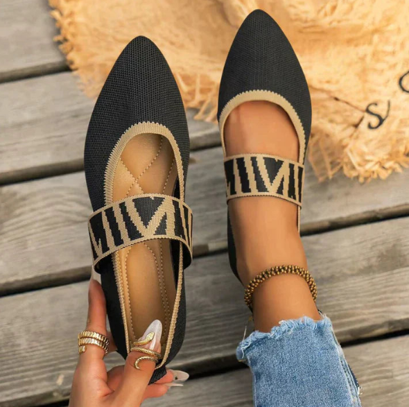 Megan Collection | Black Ballet Flats for Women with Pointed Toe Design 0