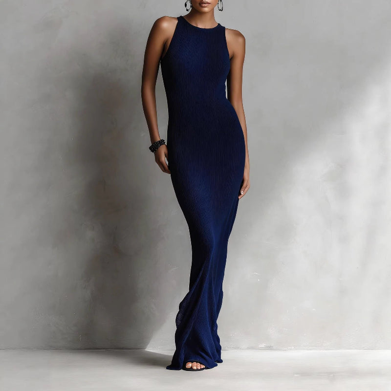 Mia | Chic Sleeveless Black Maxi Dress for Women 2