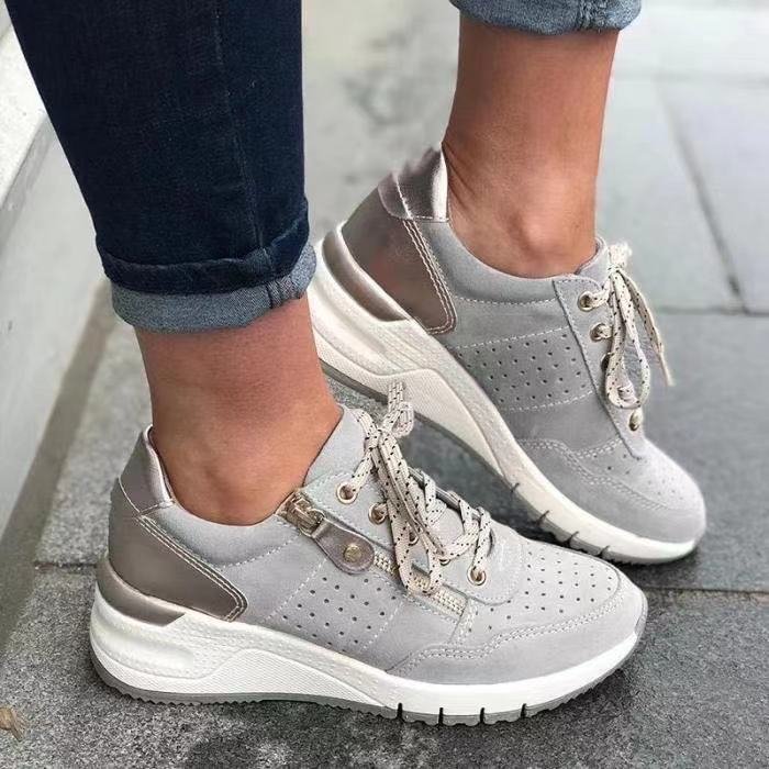 Mia | Comfortable Ergonomic Sneakers 0