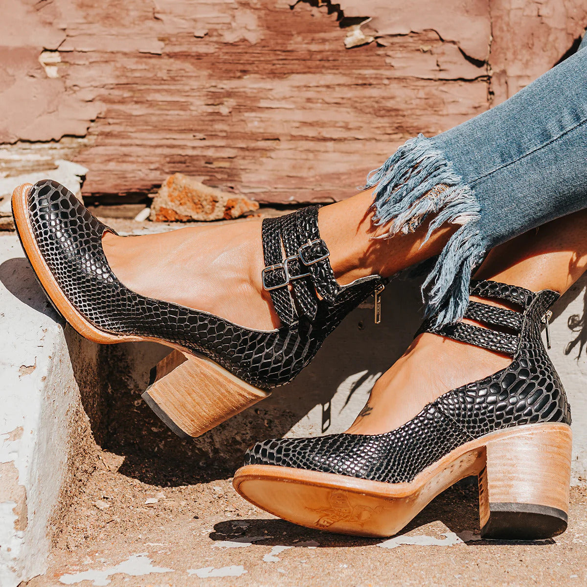 Mia | Elegant Vintage Strappy Ankle Strap Heels 6