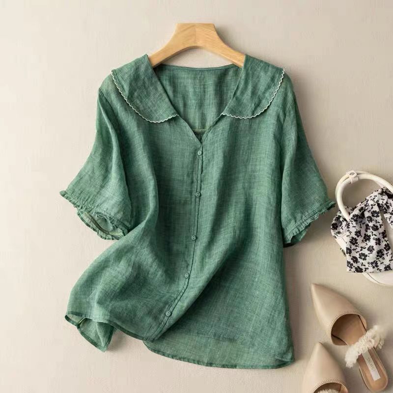 Mia | Elegant White Vintage Blouse with Scalloped Collar 0