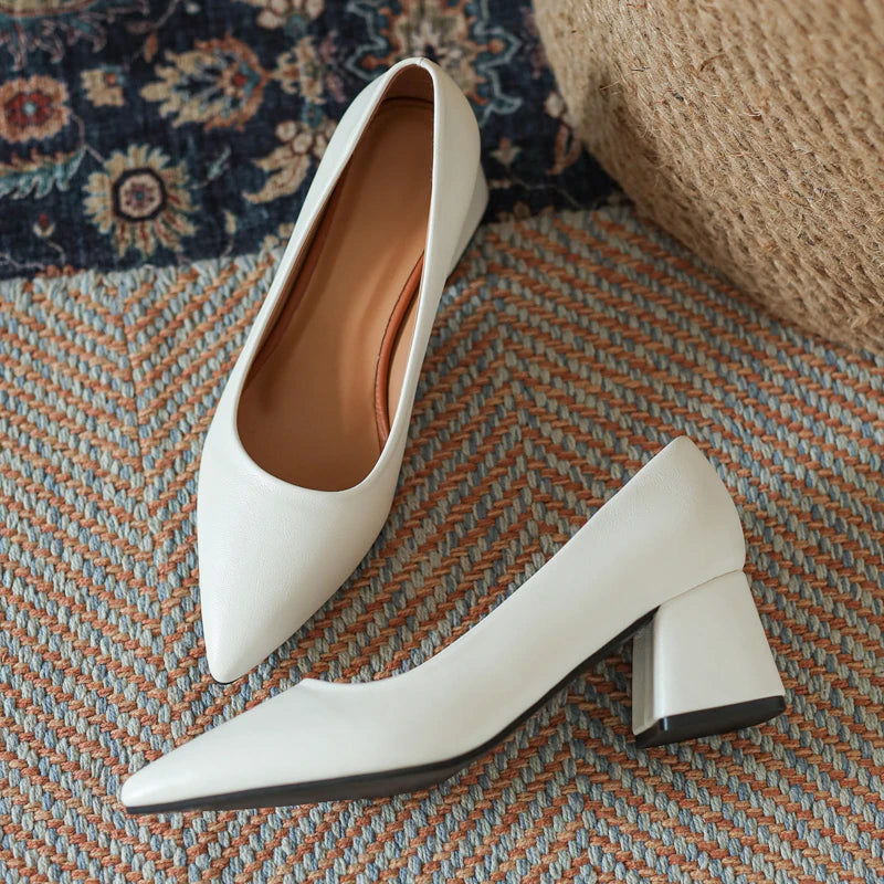Sophia | Chic Closed-Toe Black Heels for Women 1