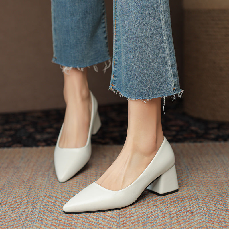 Sophia | Chic Closed-Toe Black Heels for Women 2