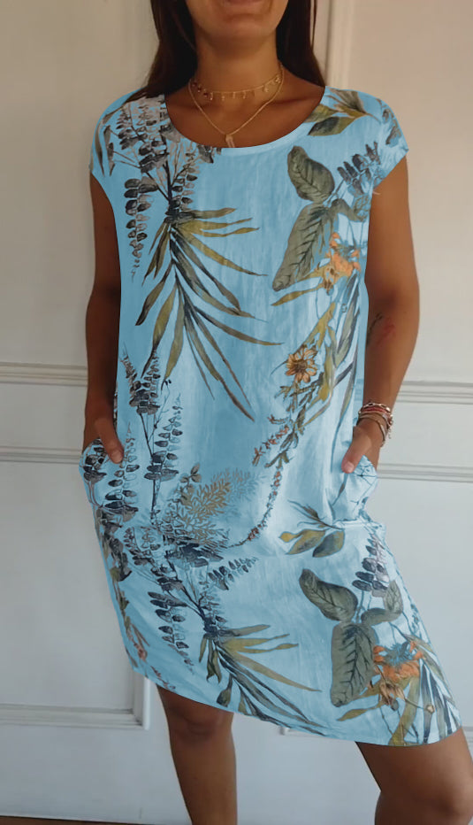 Sophia | Relaxed Leaf Print Plus Size Summer Dress 7
