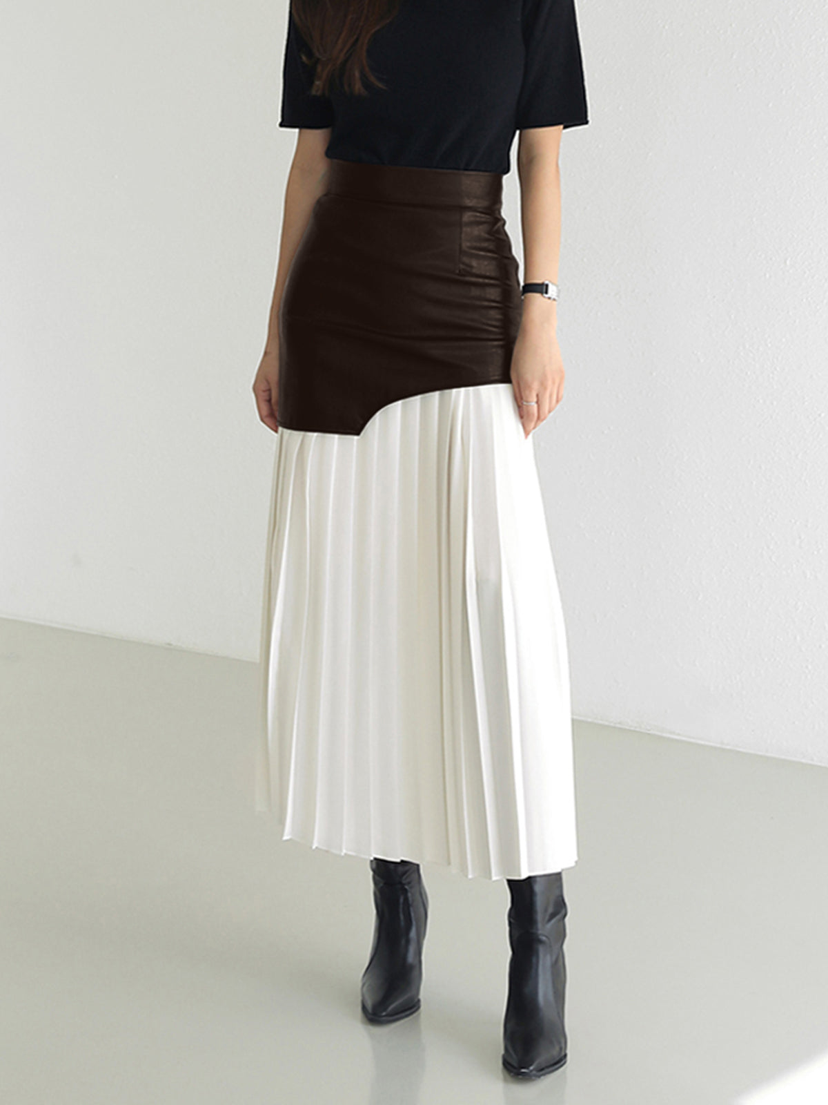Sophie | Elegant Pleated Midi Skirt for Women 10