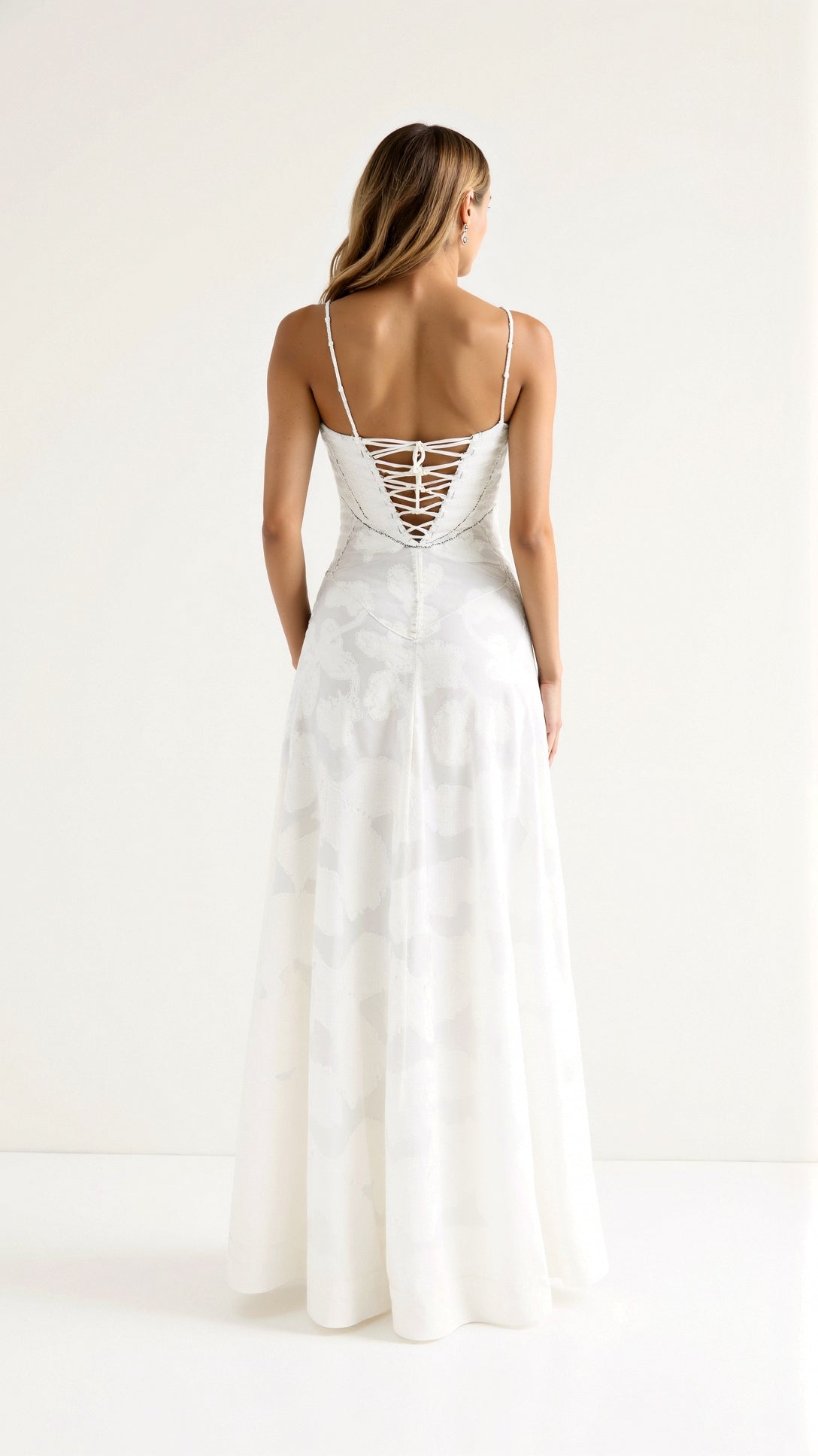 Sophie | Elegant Structured Long Sleeve Maxi Dress for Women 4