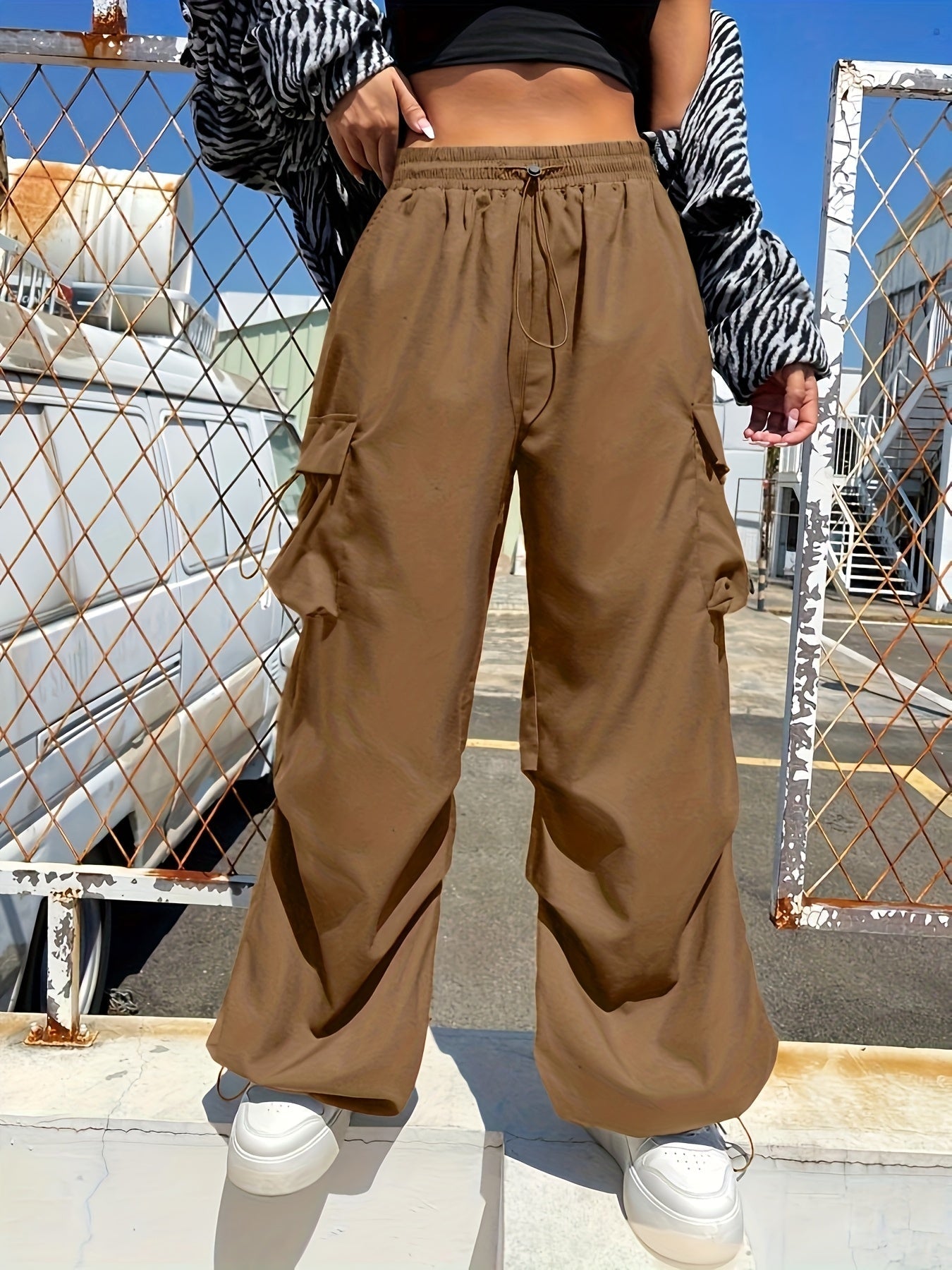 Sophie | Relaxed Wide Leg Cargo Pants for Women 3