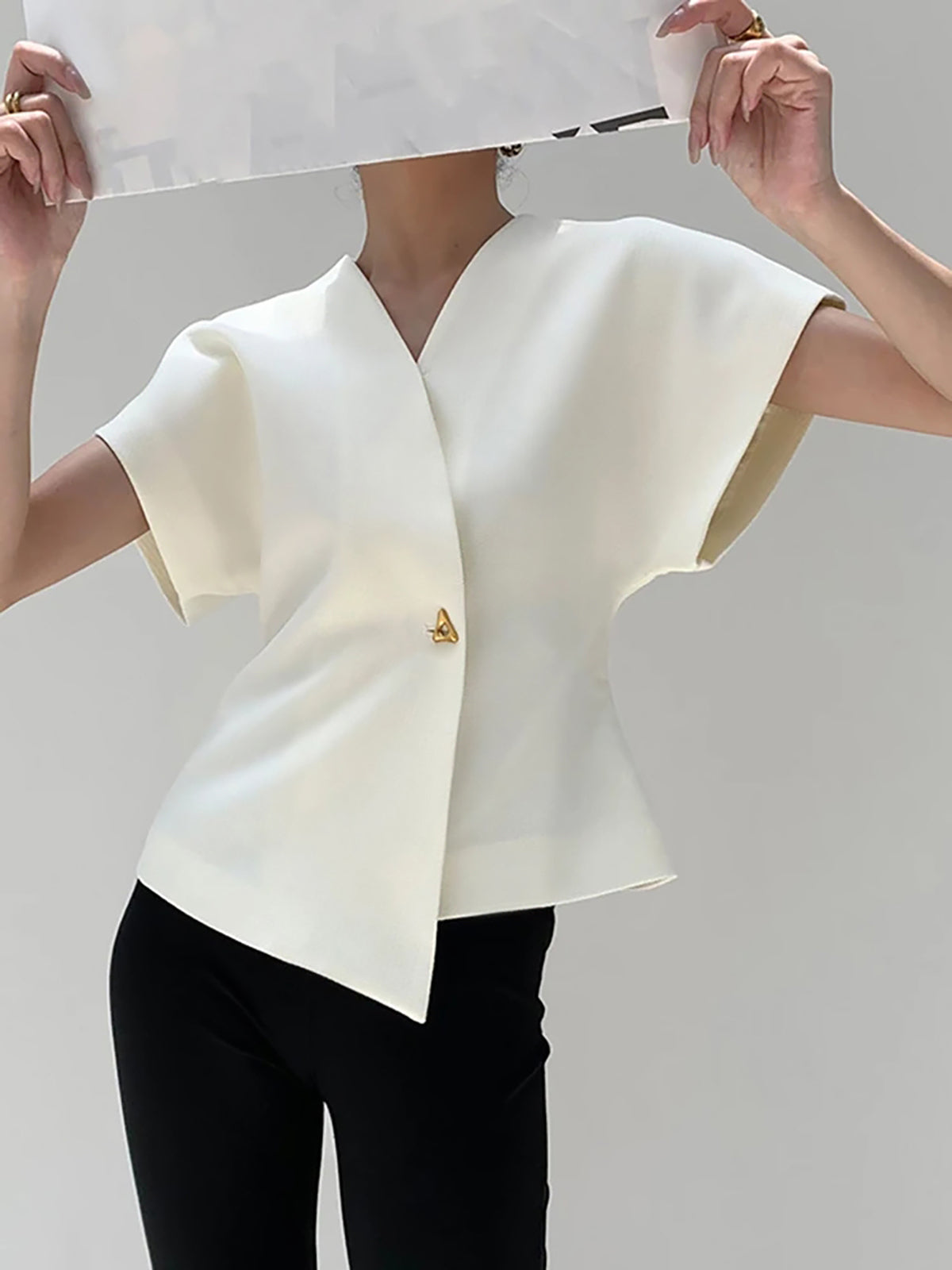 amy-classic-sleeveless-v-neck-blouse-img2.jpg