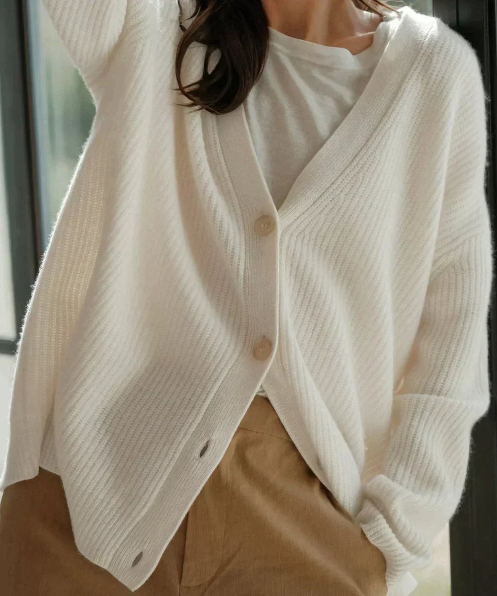 amy-relaxed-fit-v-neck-cashmere-button-cardigan-img2.jpg