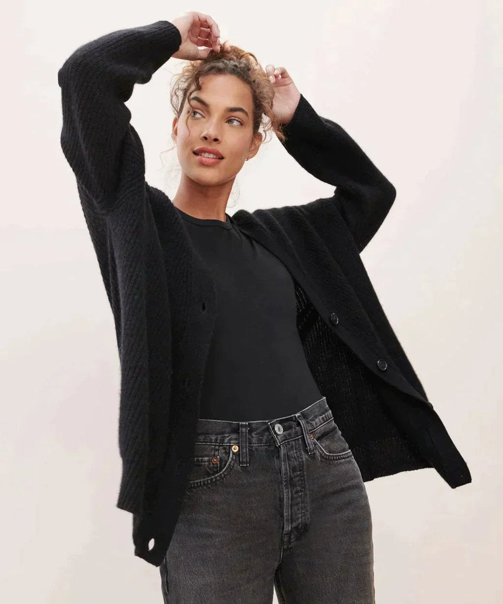 amy-relaxed-fit-v-neck-cashmere-button-cardigan-img4.jpg
