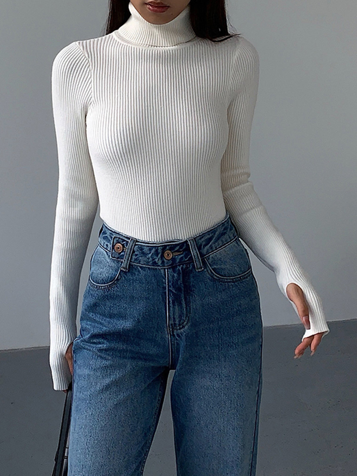 anna-classic-ribbed-turtleneck-top-img16.jpg