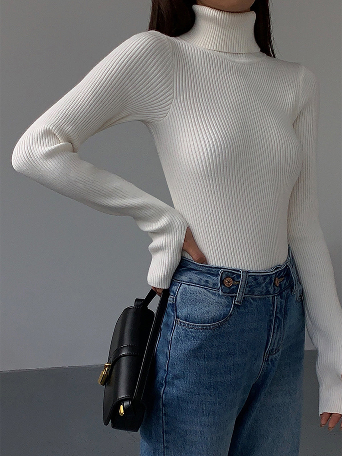 anna-classic-ribbed-turtleneck-top-img4.jpg
