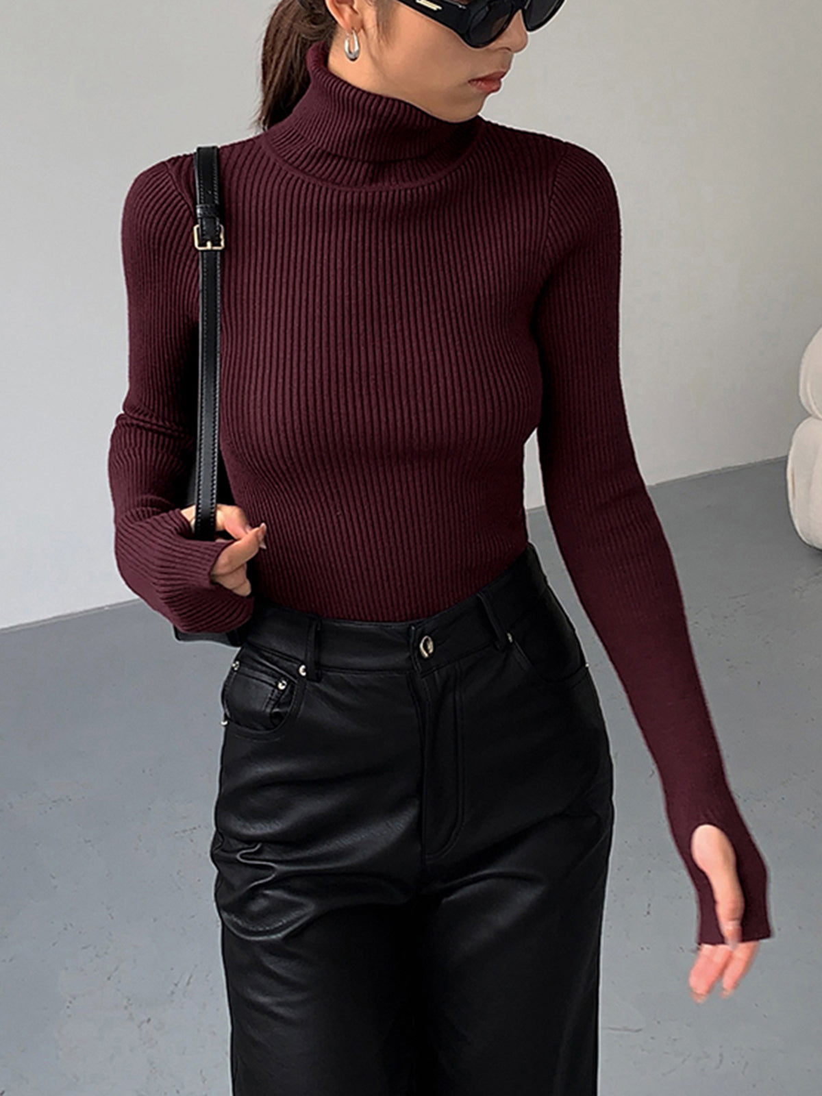 anna-classic-ribbed-turtleneck-top-img8.jpg