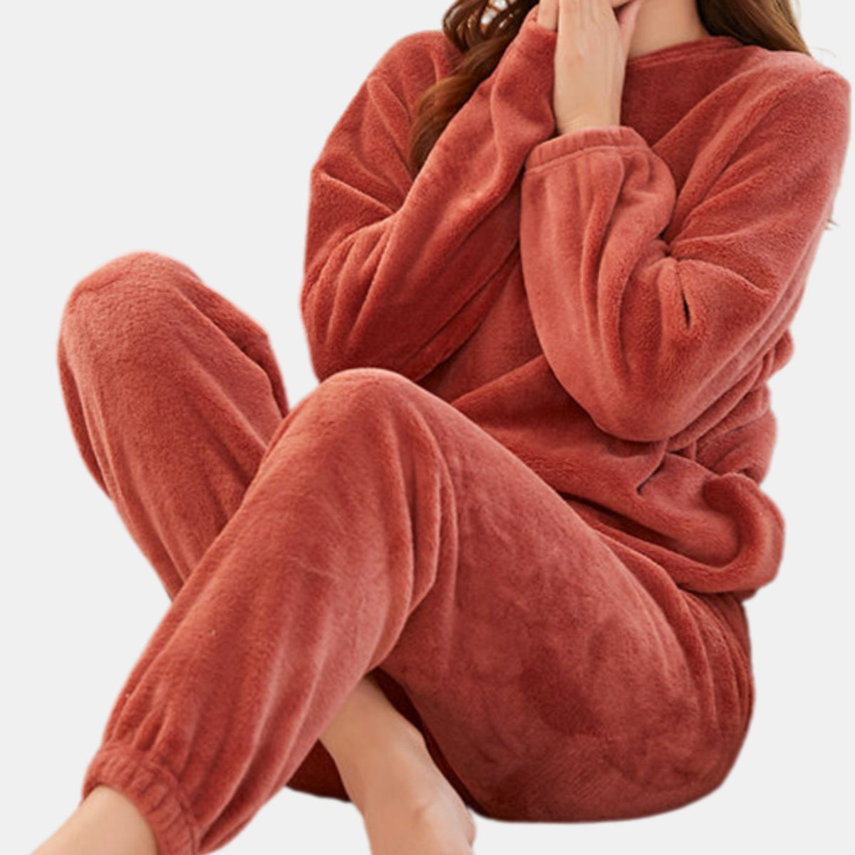 ashley-relaxed-fit-fleece-crewneck-two-piece-set-img3.jpg