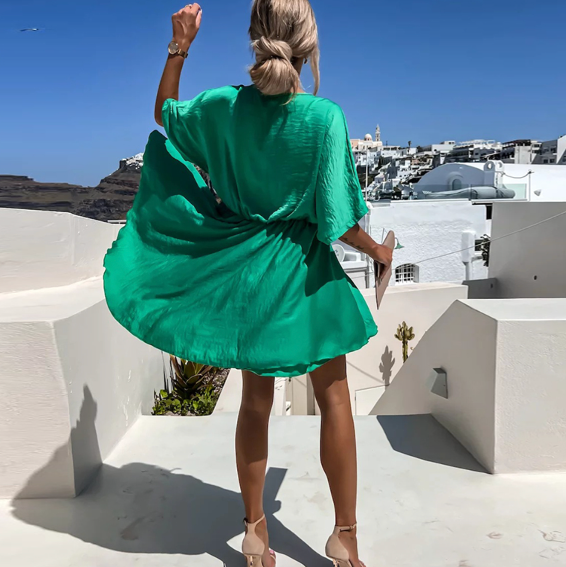 betty-lightweight-v-neck-mini-dress-img2.png