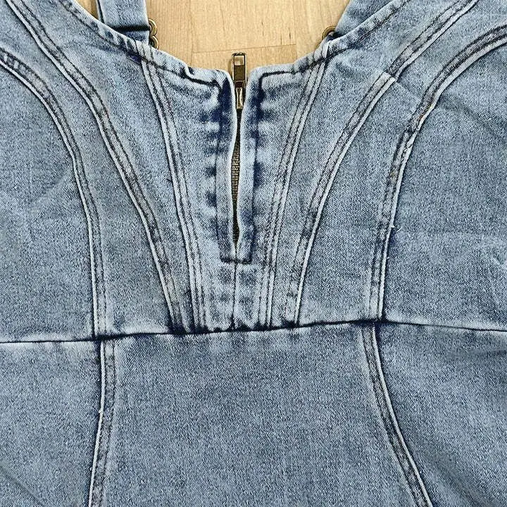 betty-relaxed-fit-sleeveless-denim-midi-dress-img5.jpg