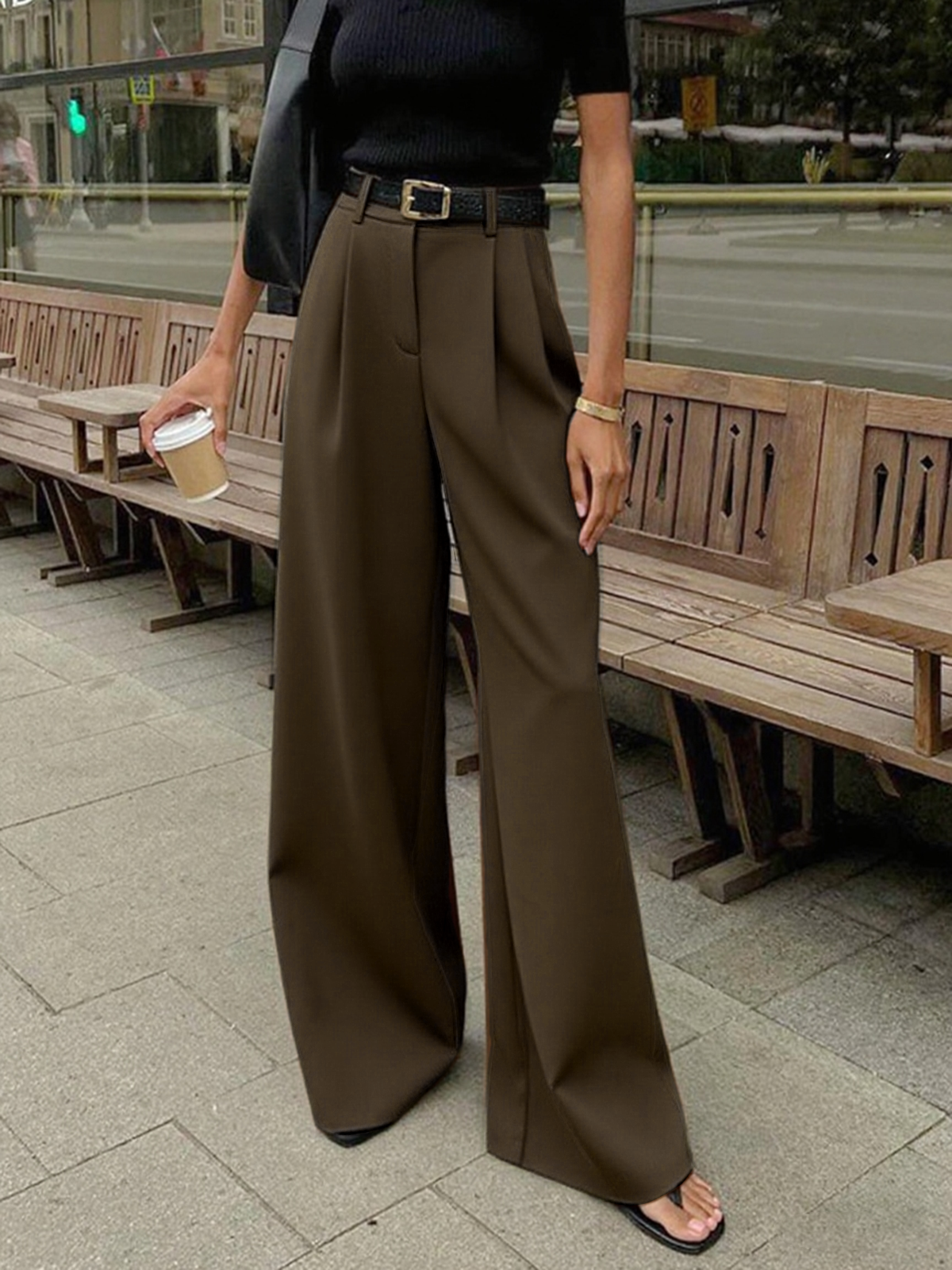 carolyn-relaxed-fit-wide-leg-trousers-img18.png