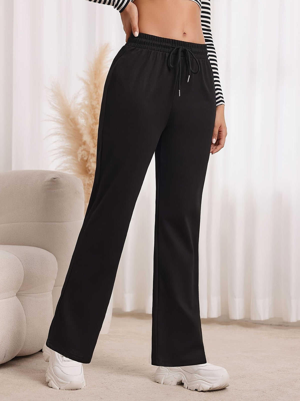 colleen-relaxed-straight-leg-sweatpants-img11.jpg
