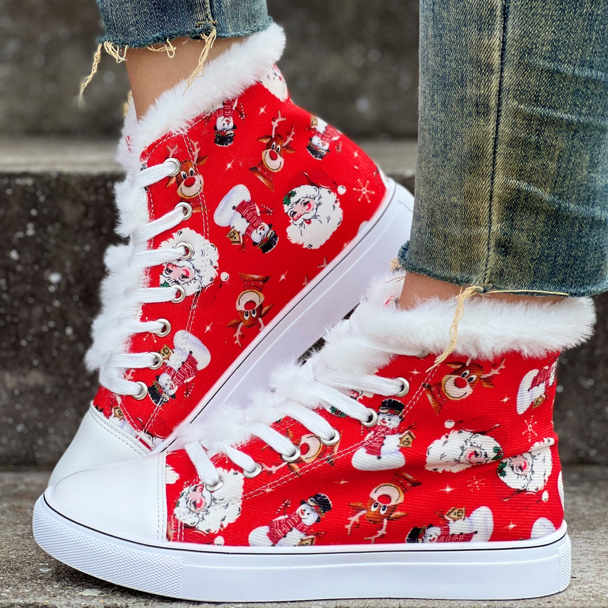 cosy-christmas-lace-up-sneakers-fleece-lined-img5.jpg