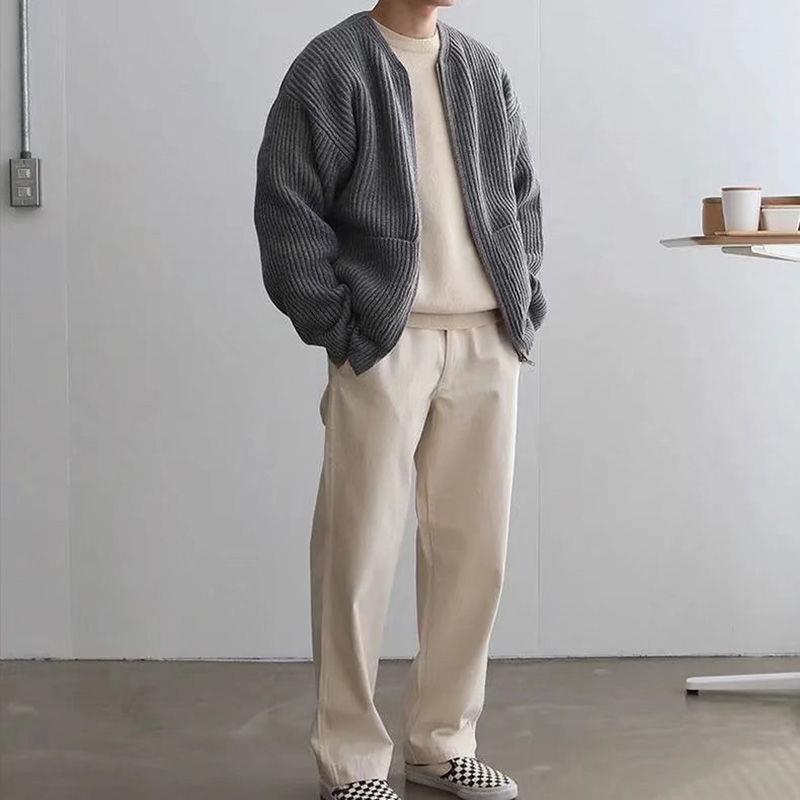 daniel-classic-knit-cardigan-img1.jpg