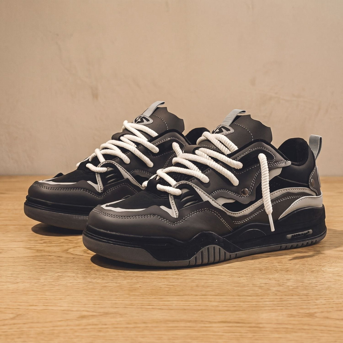 dennis-comfortable-chunky-low-top-lace-up-sneakers-img2.jpg