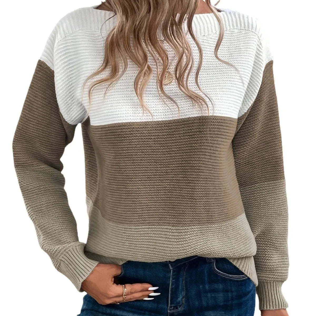 diane-classic-cashmere-turtleneck-sweater-img5.webp