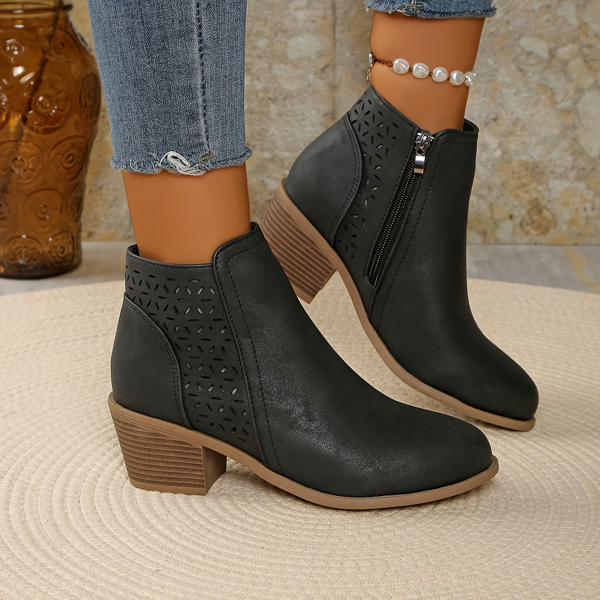 dorothy-orthopedic-boots-img1.jpg