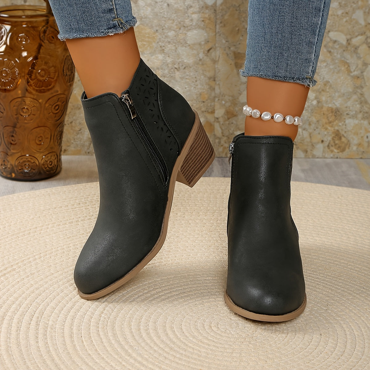 dorothy-orthopedic-boots-img12.jpg