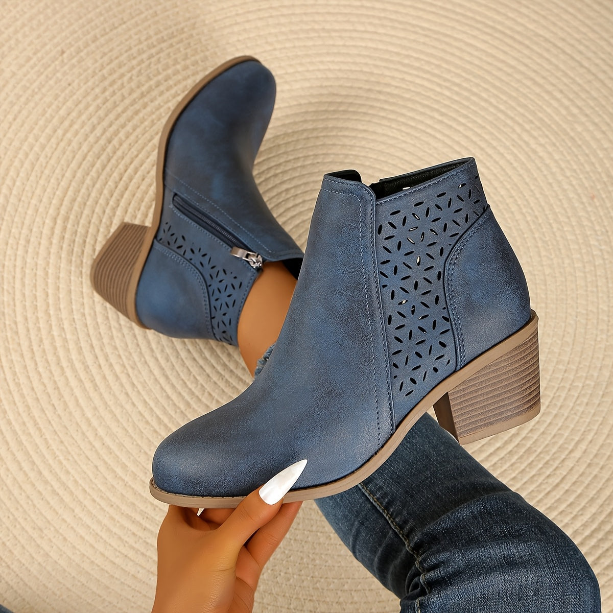 dorothy-orthopedic-boots-img5.jpg