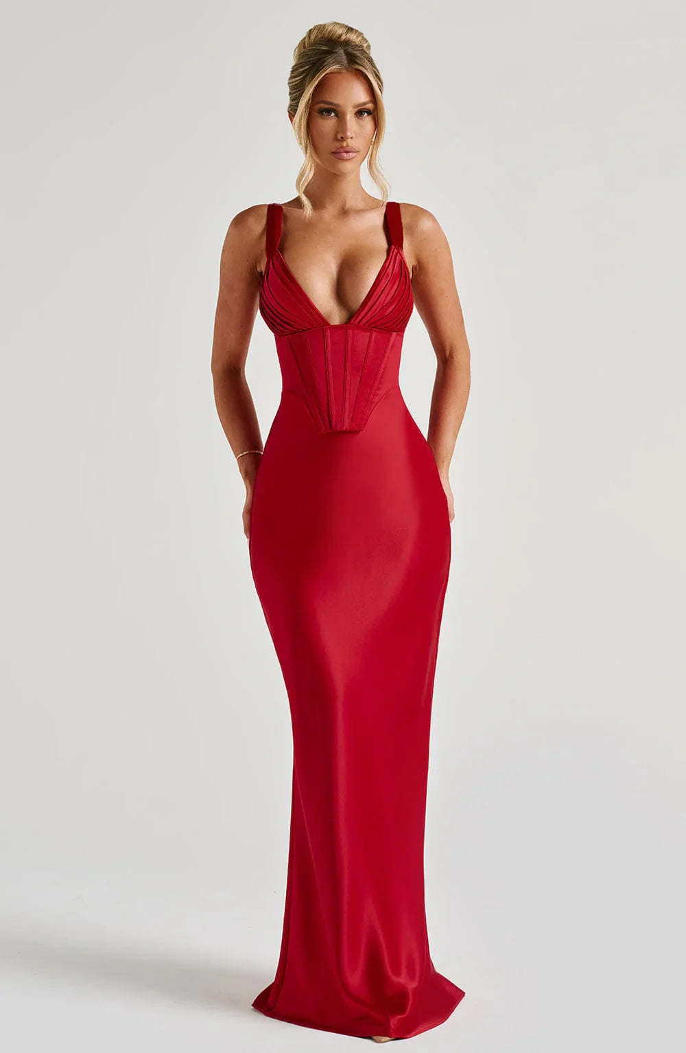dorothy-tailored-contour-midi-dress-img1.webp