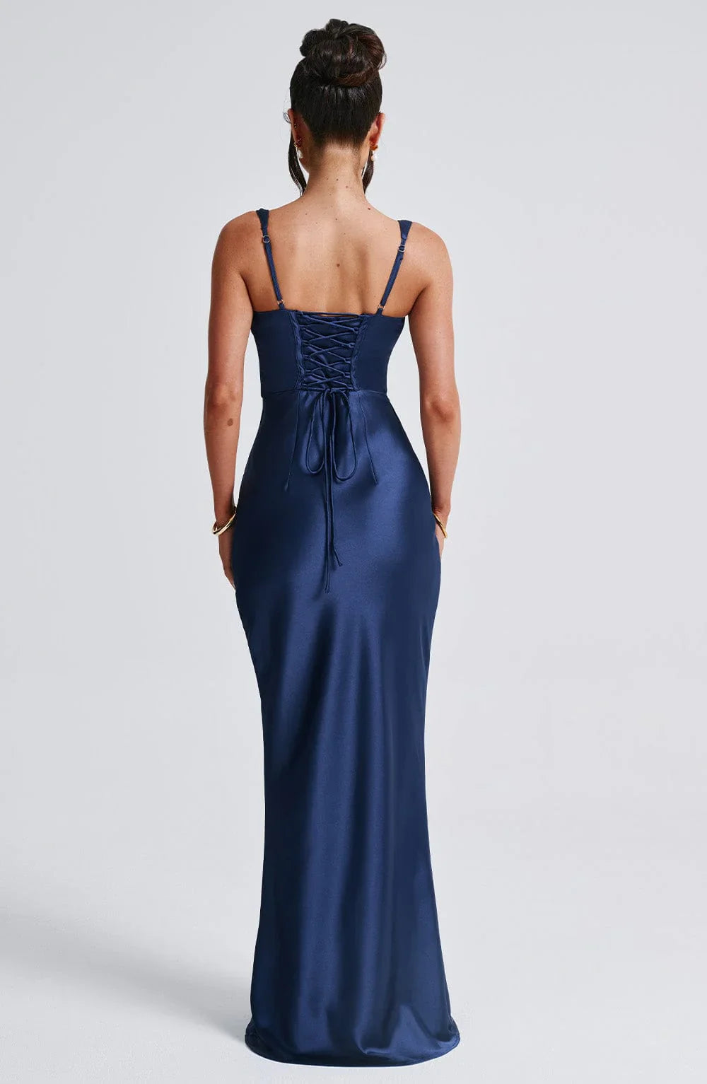 dorothy-tailored-contour-midi-dress-img13.webp