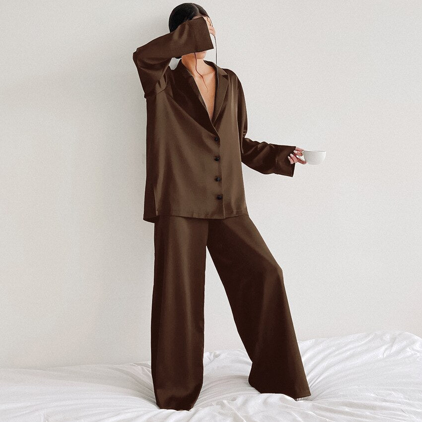 evelyn-relaxed-fit-button-up-pyjama-set-img9.jpg
