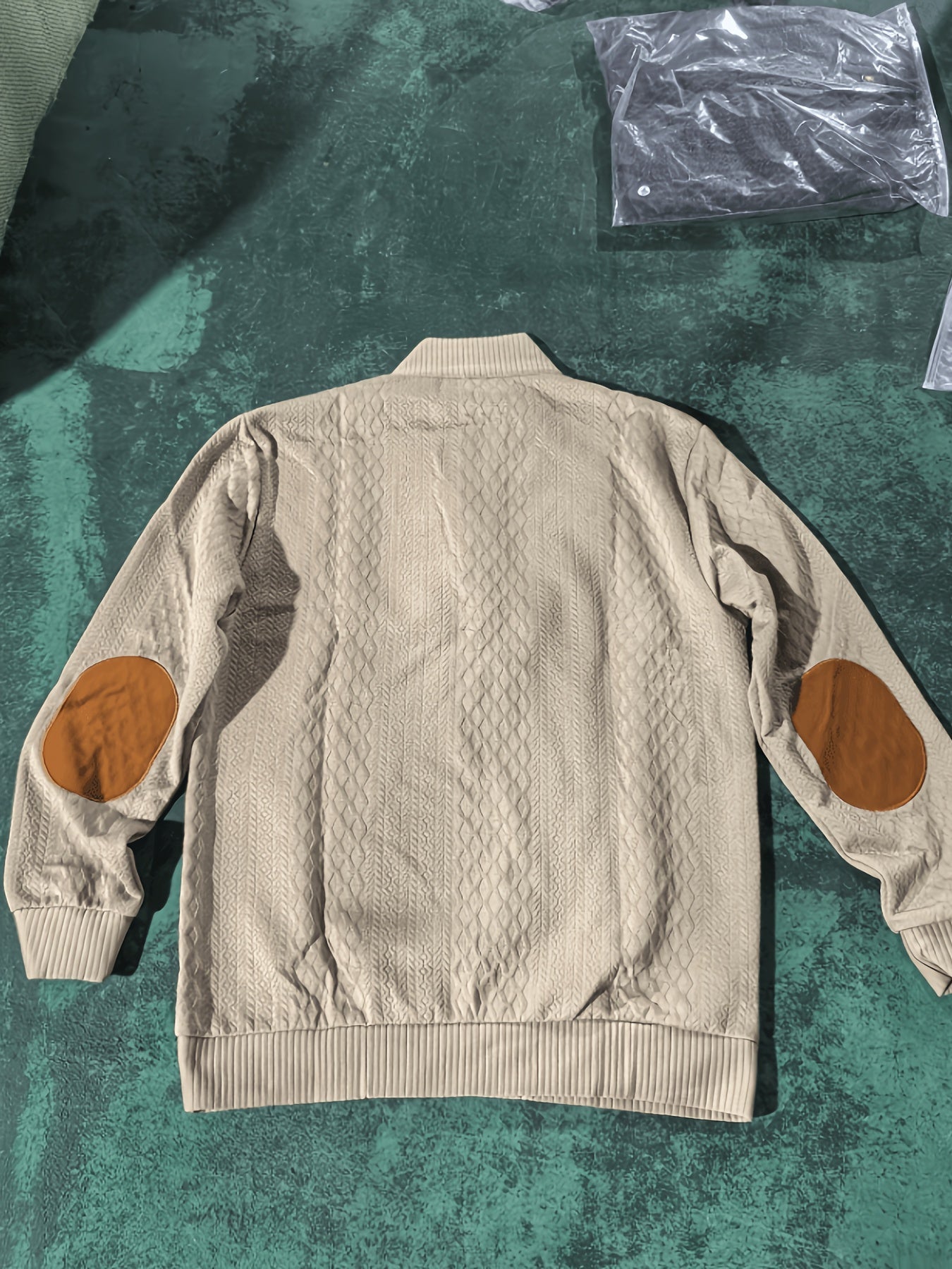 gerald-classic-stand-collar-henley-sweater-img7.jpg