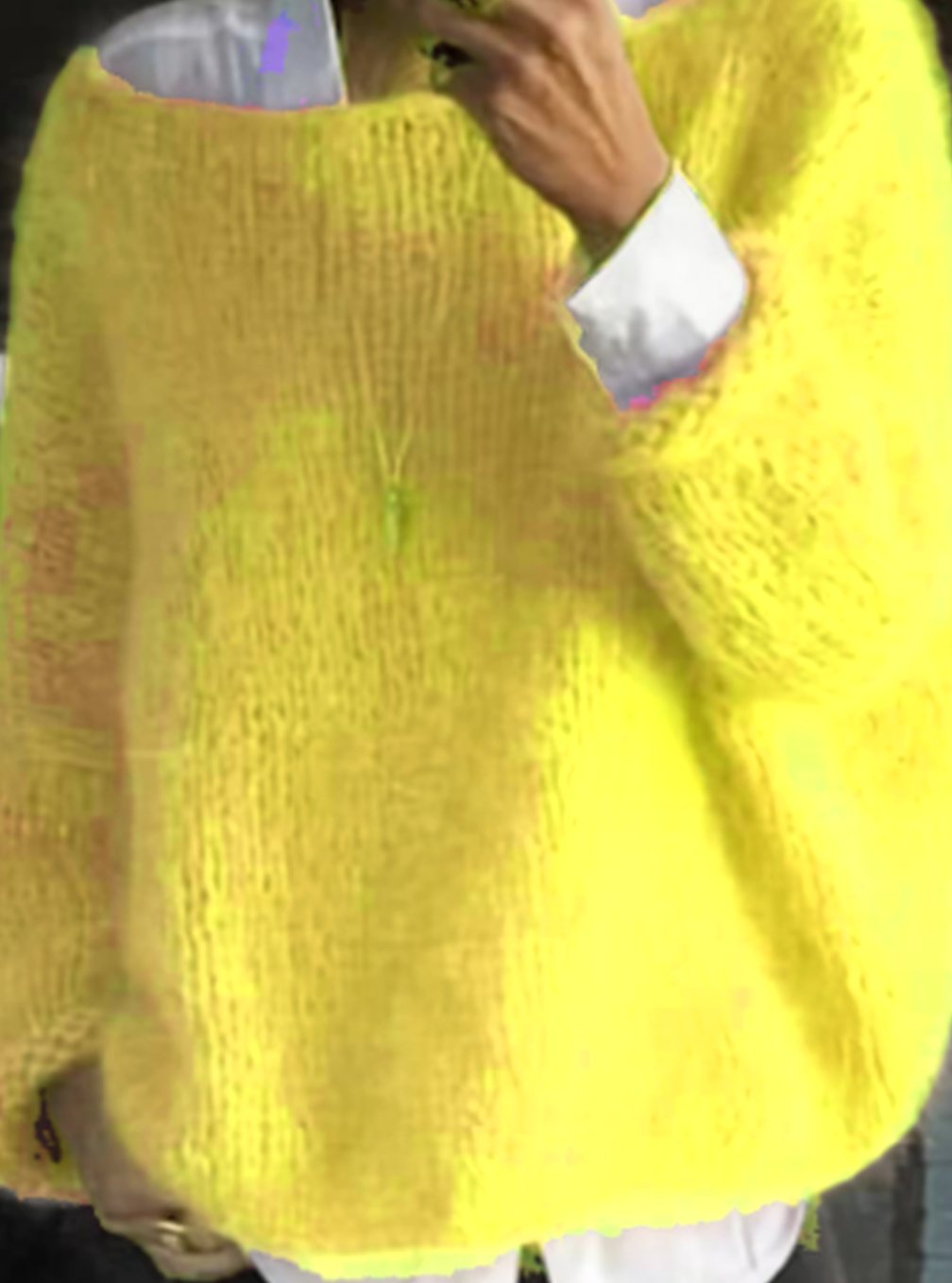 hannah-relaxed-fit-fuzzy-knit-pullover-sweater-img10.jpg