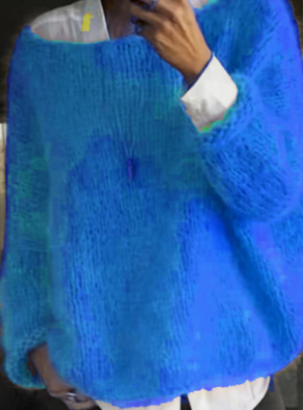hannah-relaxed-fit-fuzzy-knit-pullover-sweater-img9.jpg