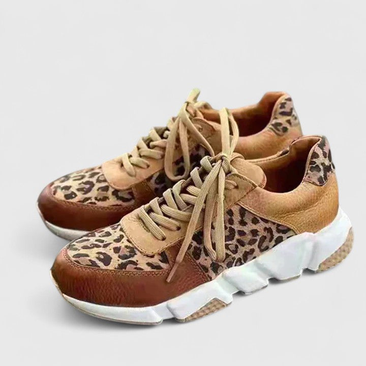 janet-orthopedic-leopard-print-sneakers-img5.jpg