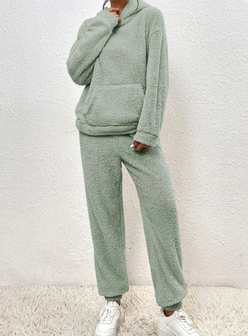 jessica-relaxed-fit-plush-fleece-hoodie-two-piece-set-img12.jpg