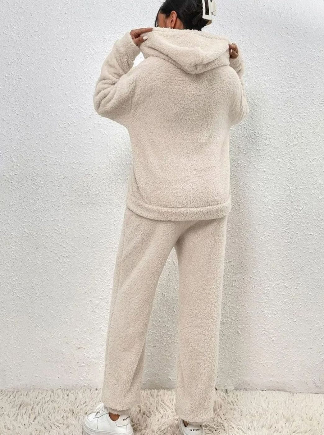 jessica-relaxed-fit-plush-fleece-hoodie-two-piece-set-img5.jpg
