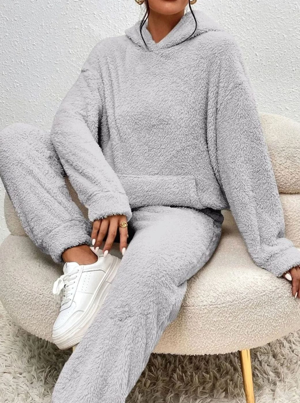 jessica-relaxed-fit-plush-fleece-hoodie-two-piece-set-img6.jpg