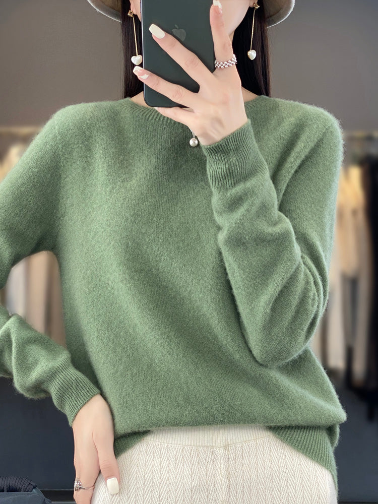 joyce-classic-sweater-img1.jpg