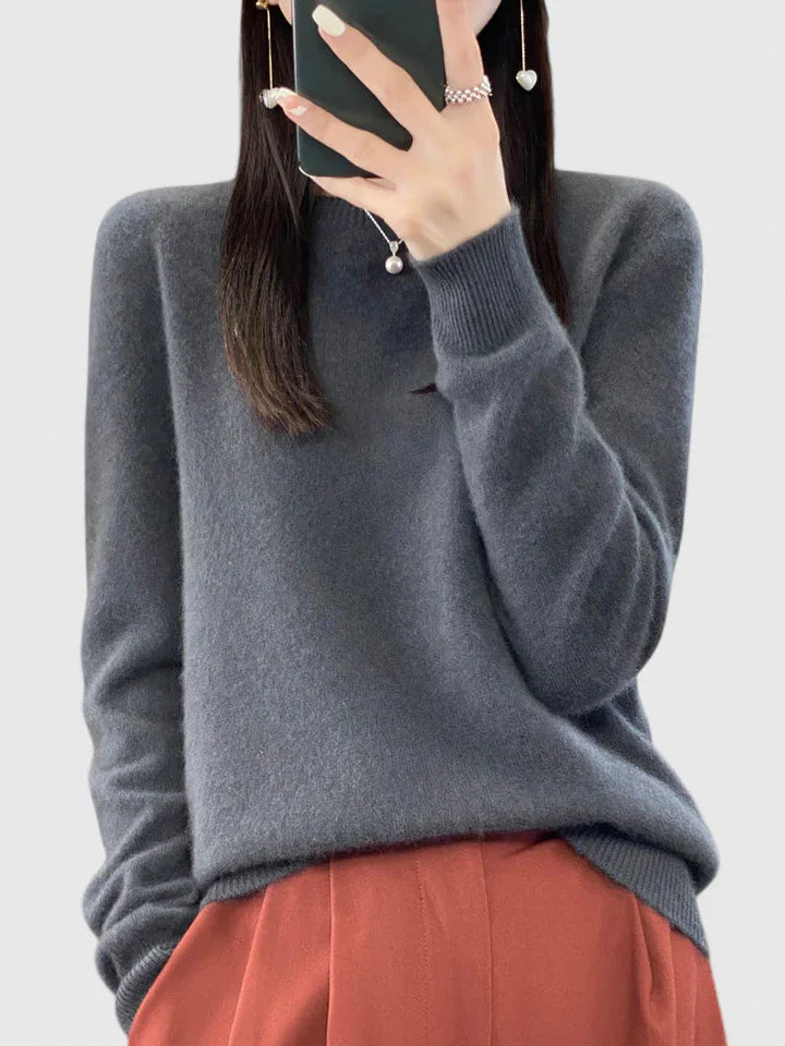 joyce-classic-sweater-img21.webp