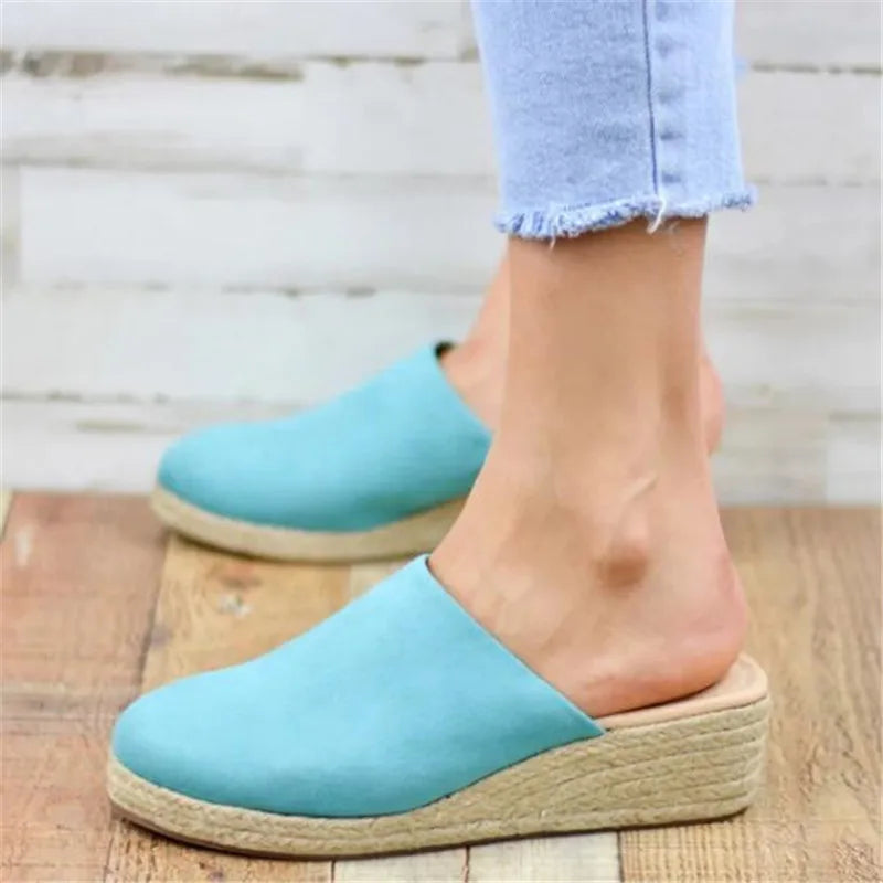 judith-comfortable-cushioned-sandals-img4.jpg