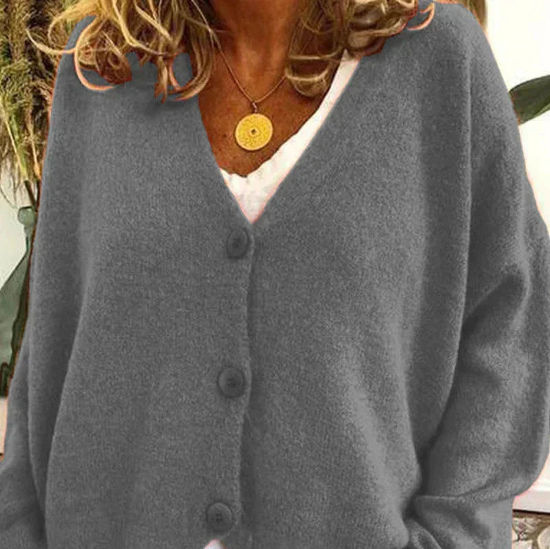 judith-relaxed-fit-v-neck-button-cardigan-img4.webp