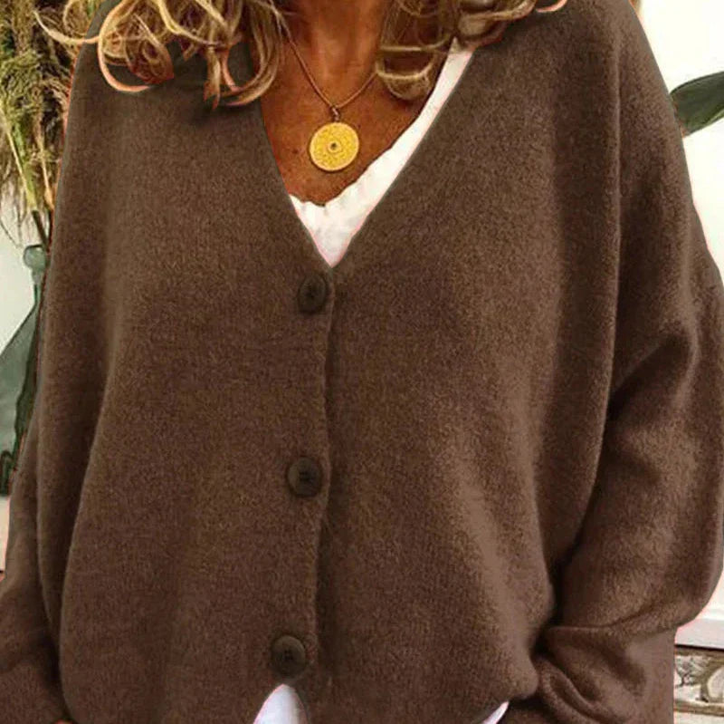 judith-relaxed-fit-v-neck-button-cardigan-img8.webp