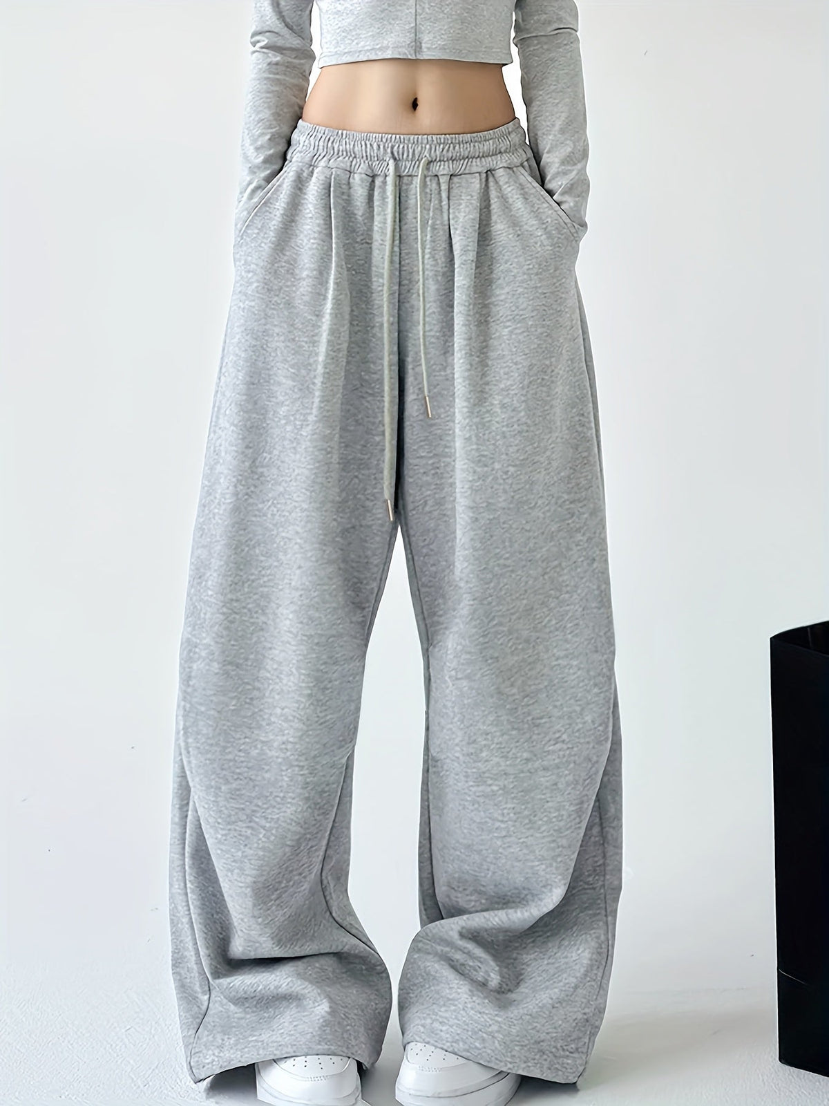karen-relaxed-fit-wide-leg-joggers-img3.jpg